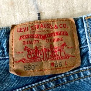 VINTAGE LEVI SHORTS